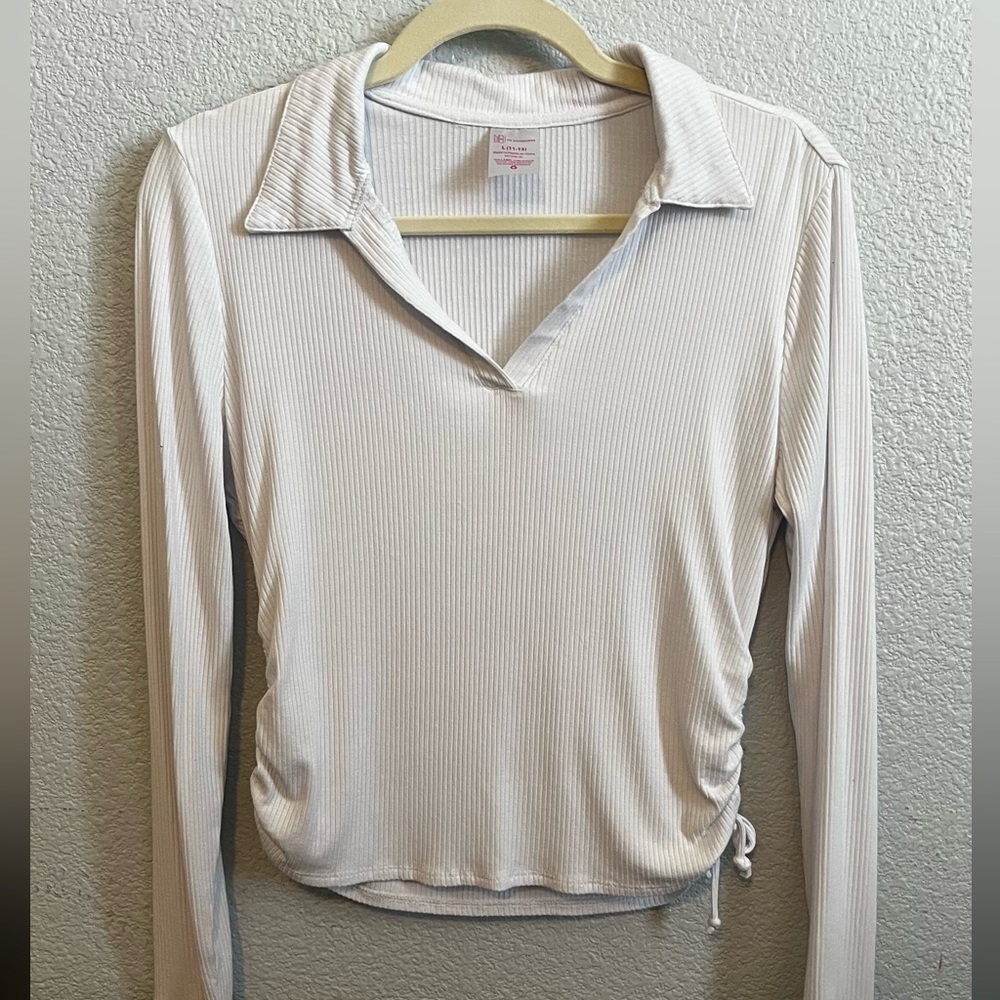 No Boundaries size large (11-13) women’s white long sleeve top